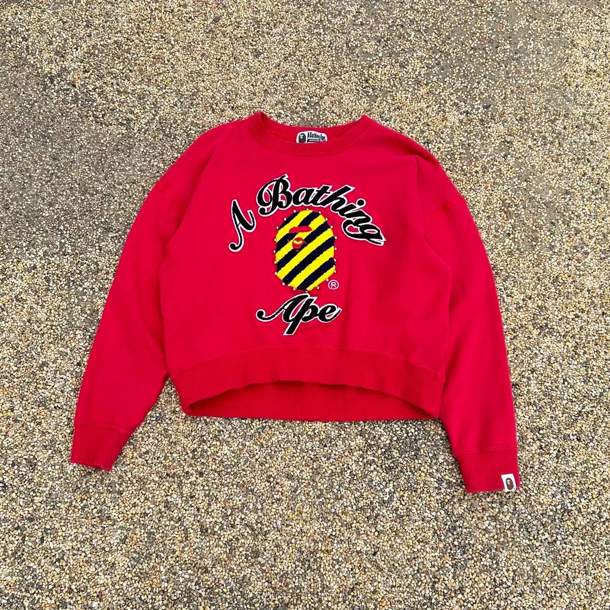 A BATHING APE(アベイシングエイプ) HEAD(ヘッド) ビックロゴ 赤