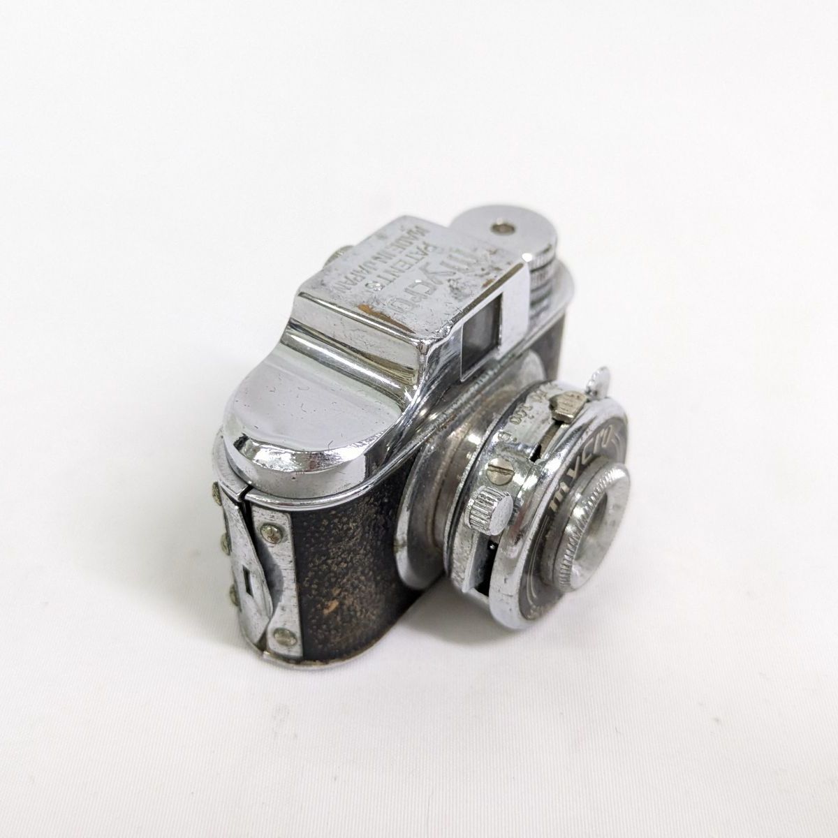 置くだけで素敵なディスプレイに！アンティークカメラの魅力