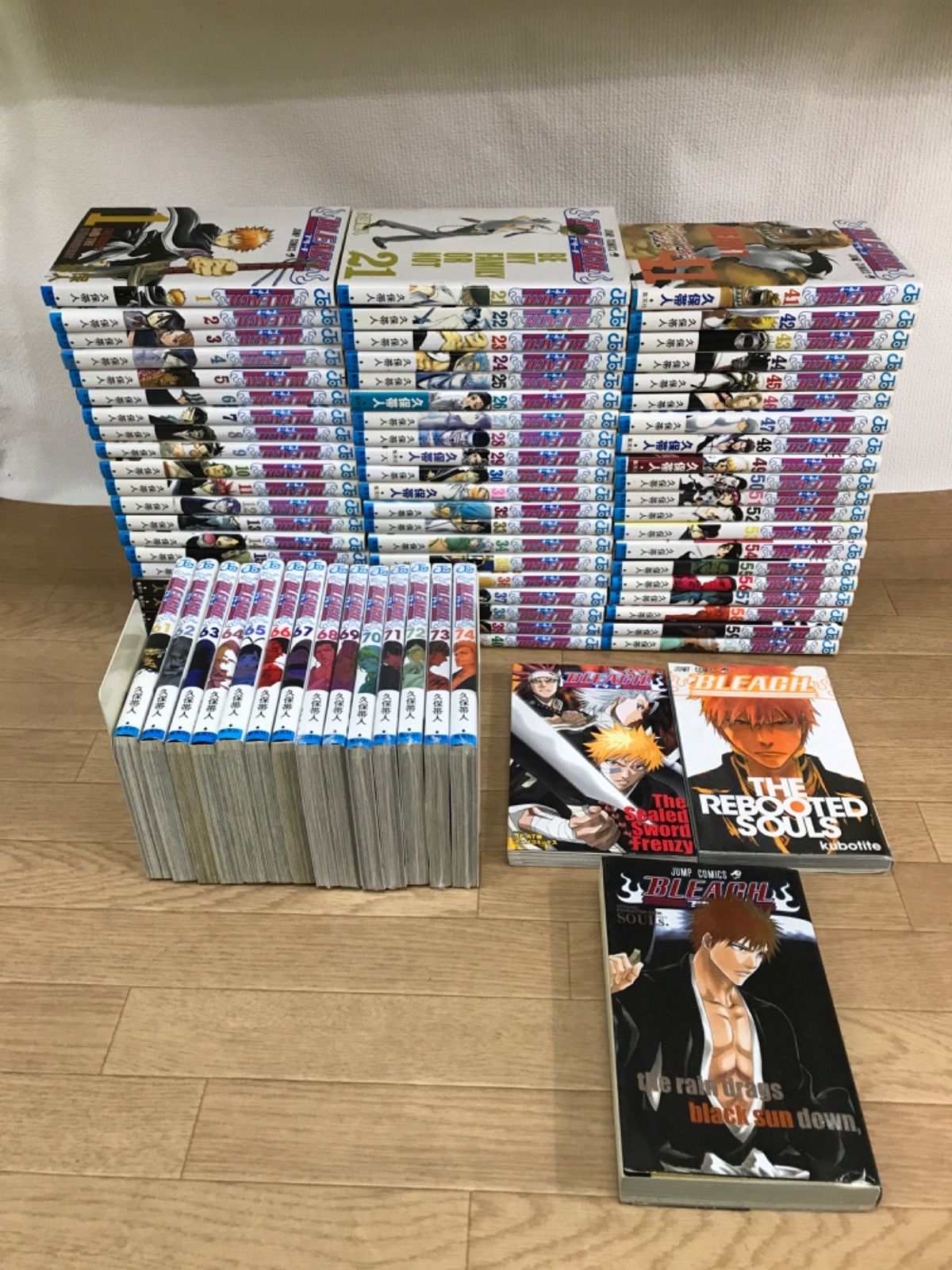 BLEACH 全巻＋2冊 ブリーチ BLEACH ブリーチ コミック 全巻セット 関連
