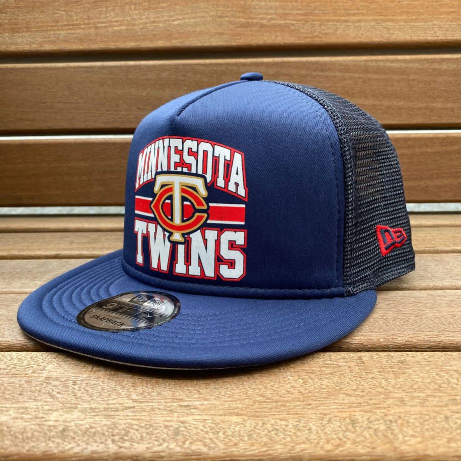 2024蓄光入りオーシャンレジンアートNo.28【30×90パネル】 2024蓄光