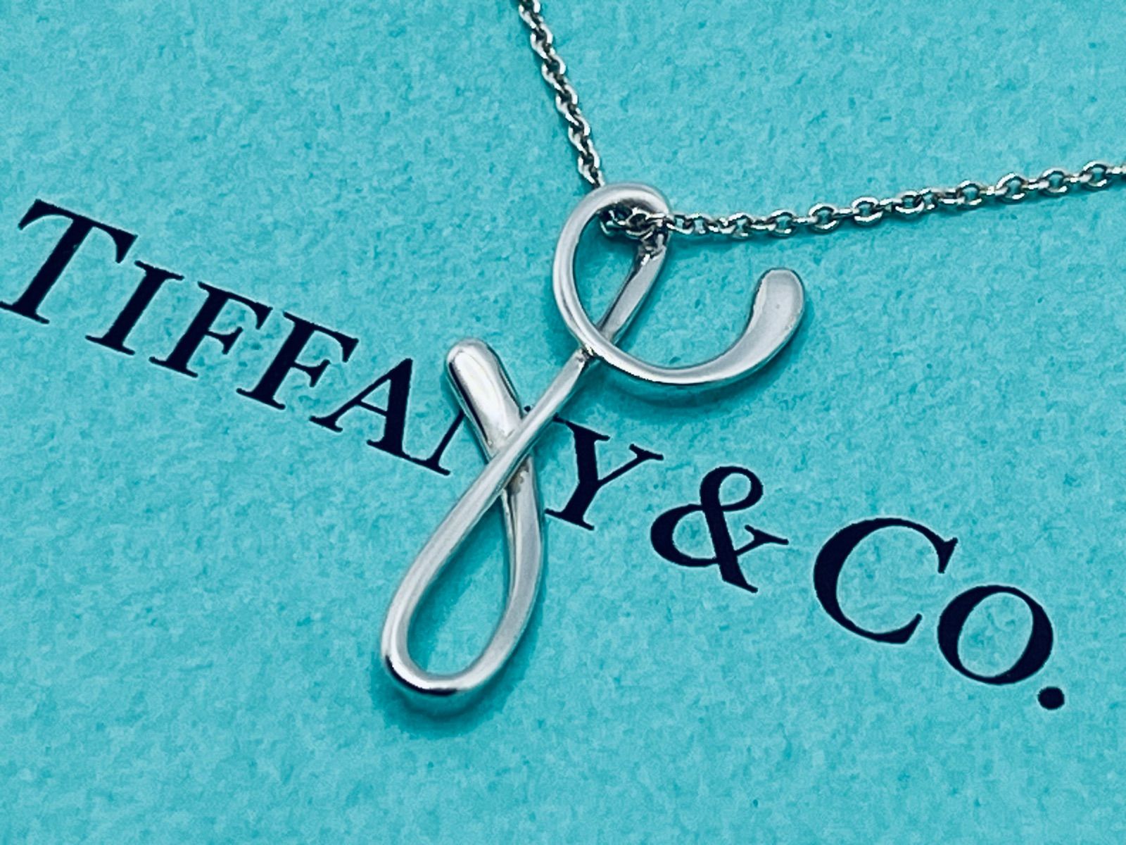 a094 美品 Tiffany&Co. ティファニー アルファベット「Y」イニシャル