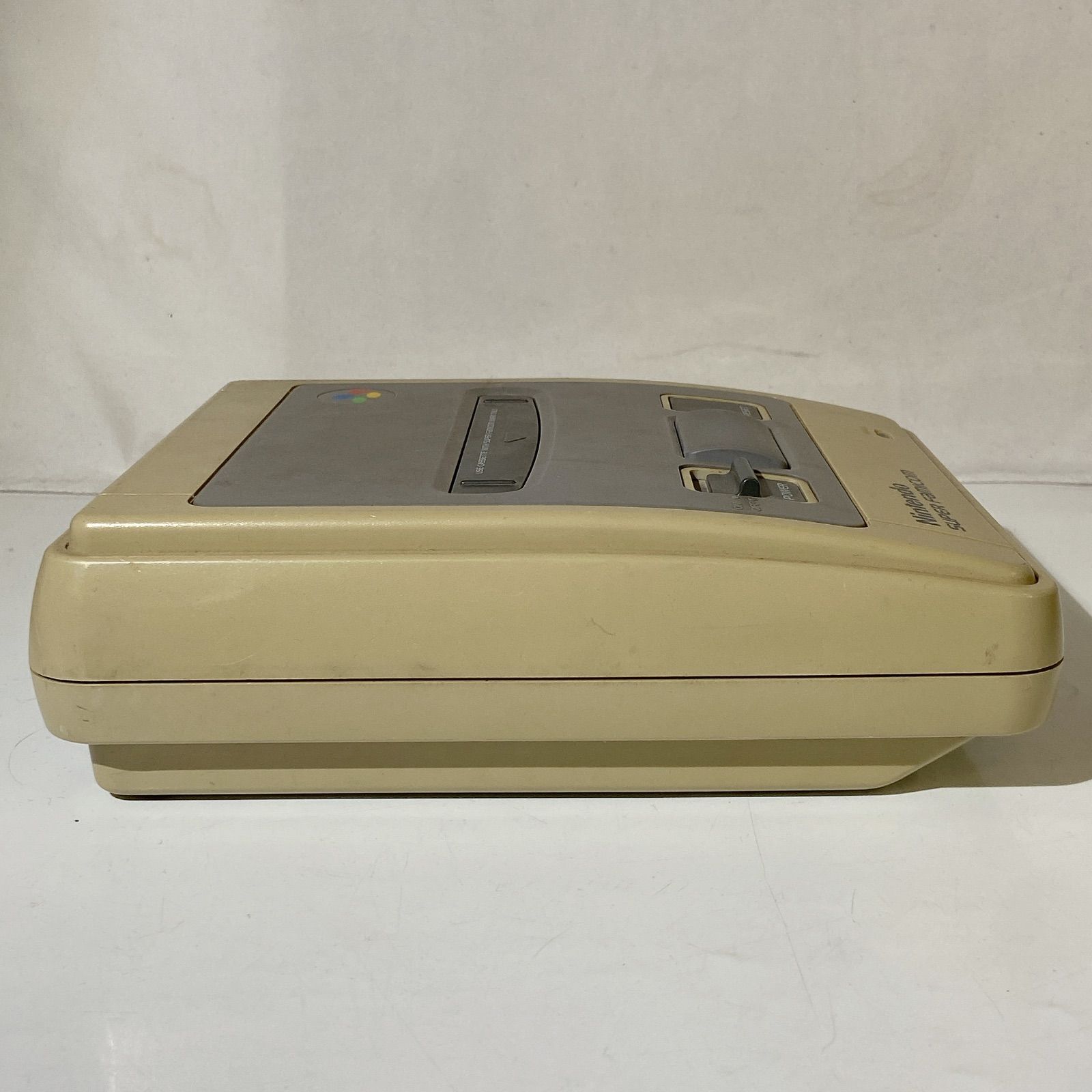 【ジャンク品】Nintendo スーパーファミコン 本体 コントローラー ソフト ジャンク品 Nintendo スーパーファミコン 本体 コントローラーと