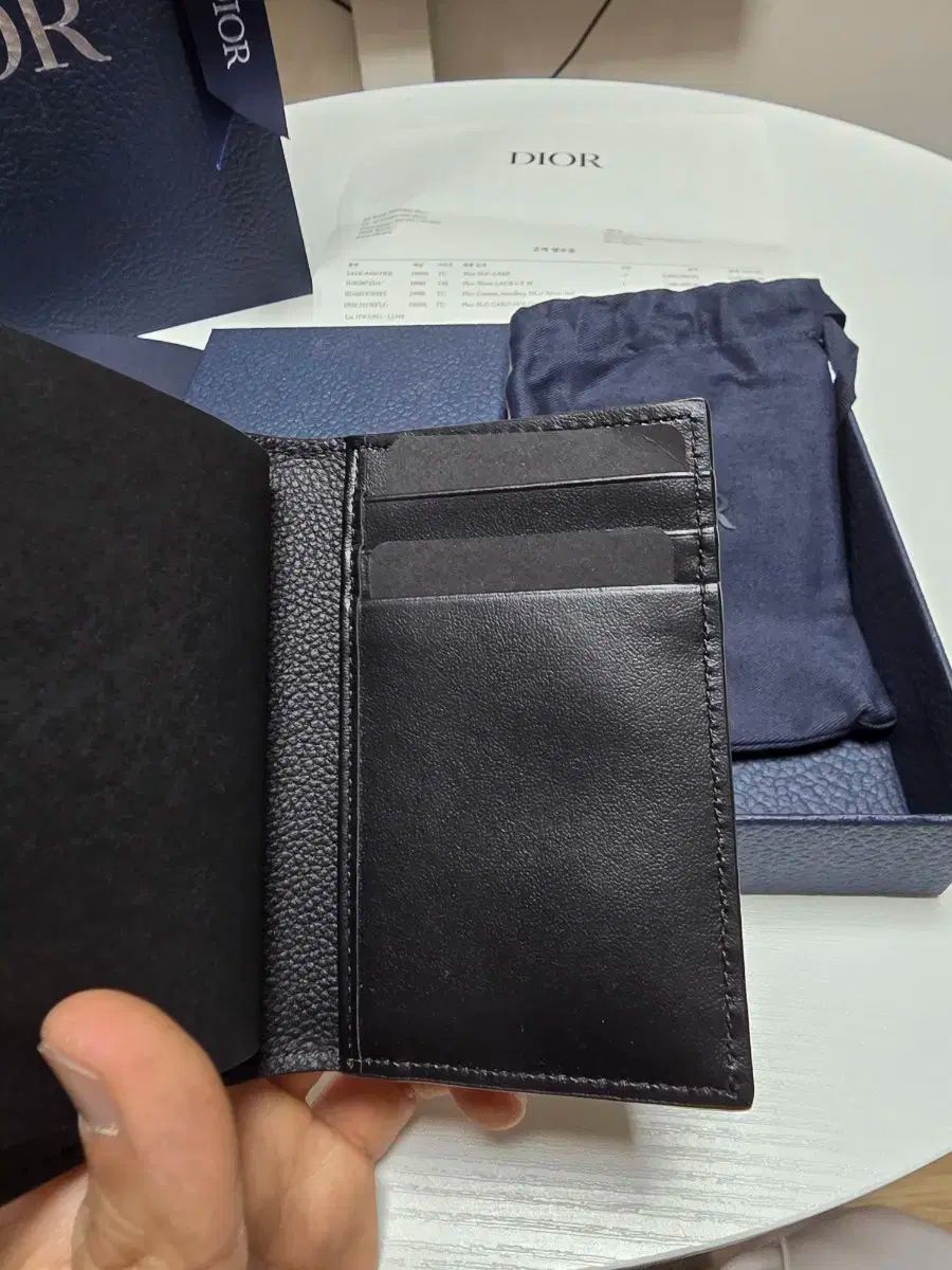 ディオール バーティカル