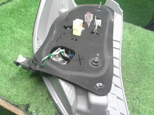 ヴィッツ DBA-NSP135