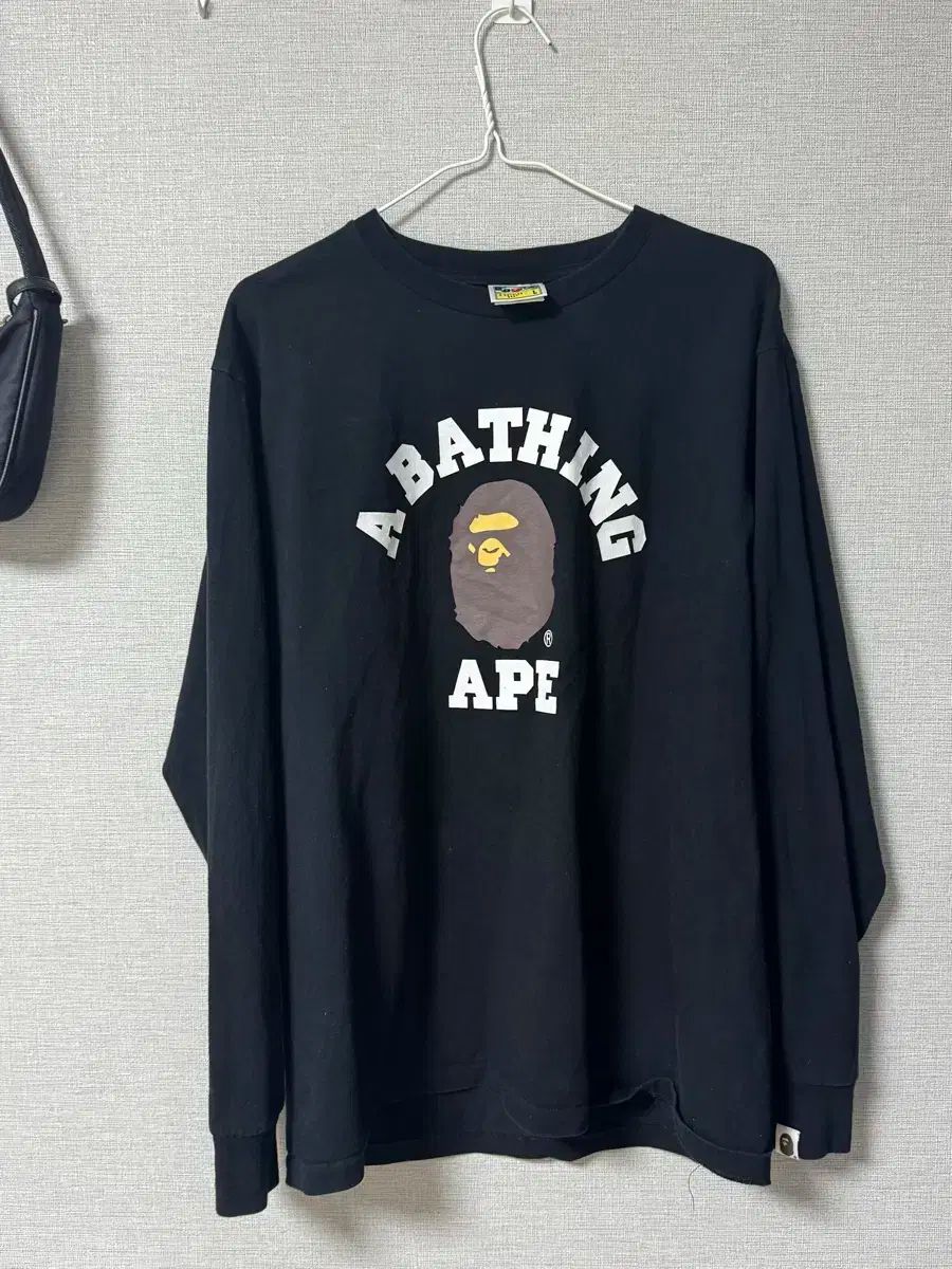 A BATHING APE アベイシングエイプ 長袖 黒 L