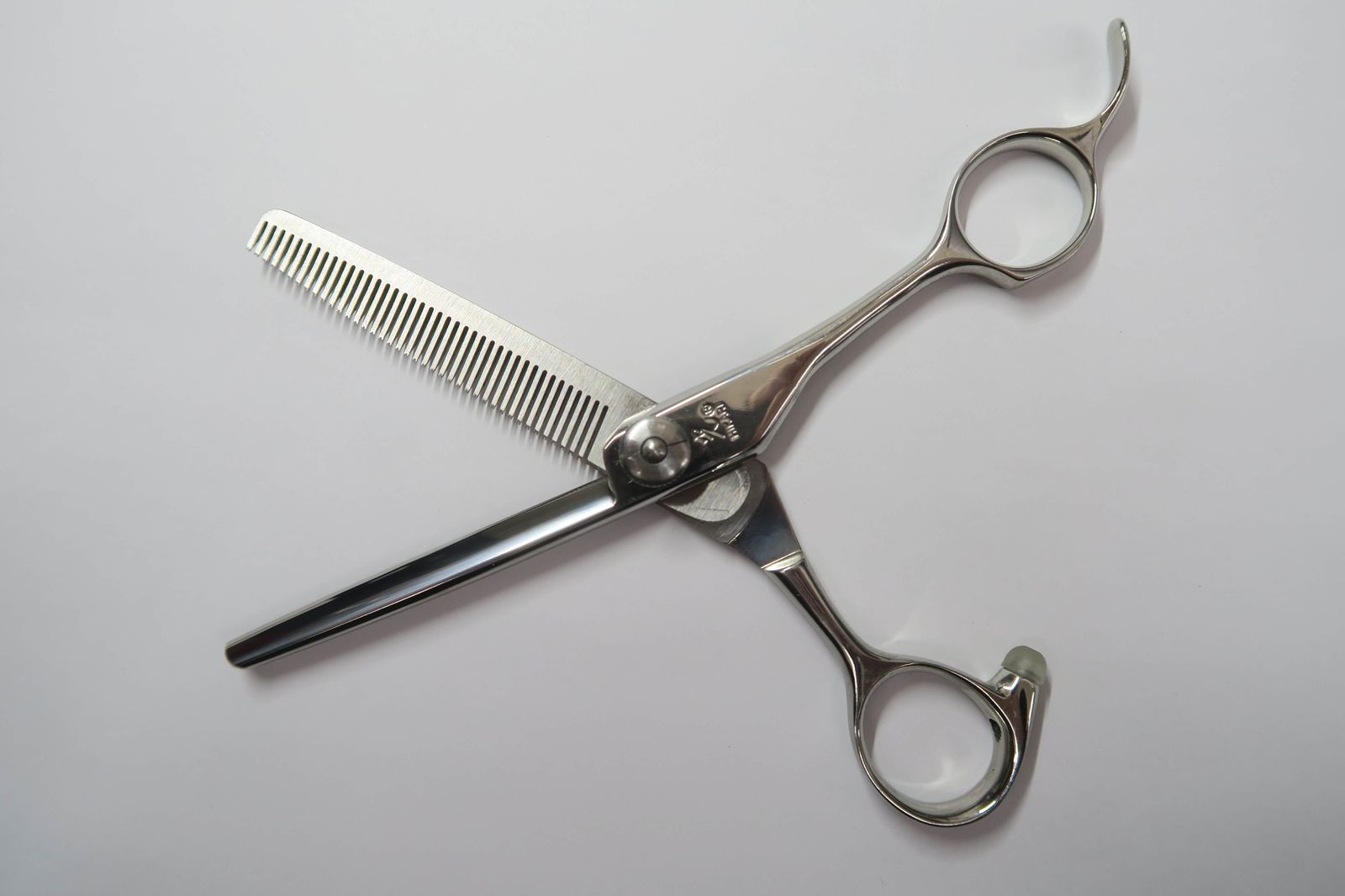 Bランク【光シザー HIKARI ヒカリ】 724 セニング 美容師・理容師 6.0