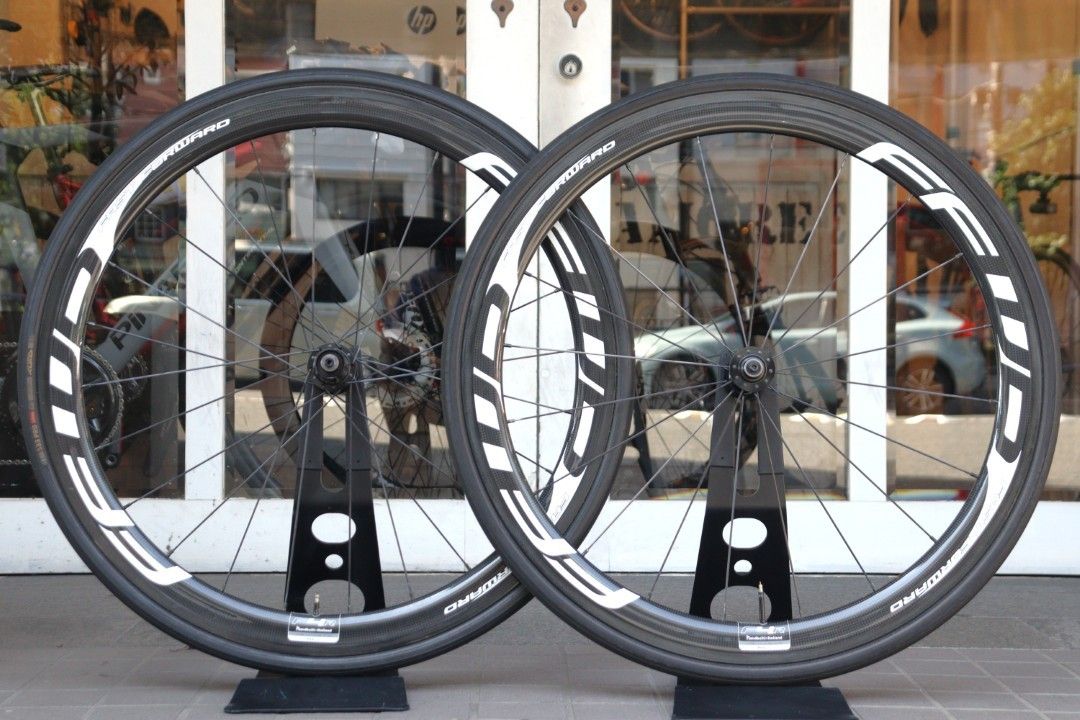 カーボンホイール　 FFWD f4r FFWD Wheels F4R 45mm Tubeless Carbon Clincher Wheel Set