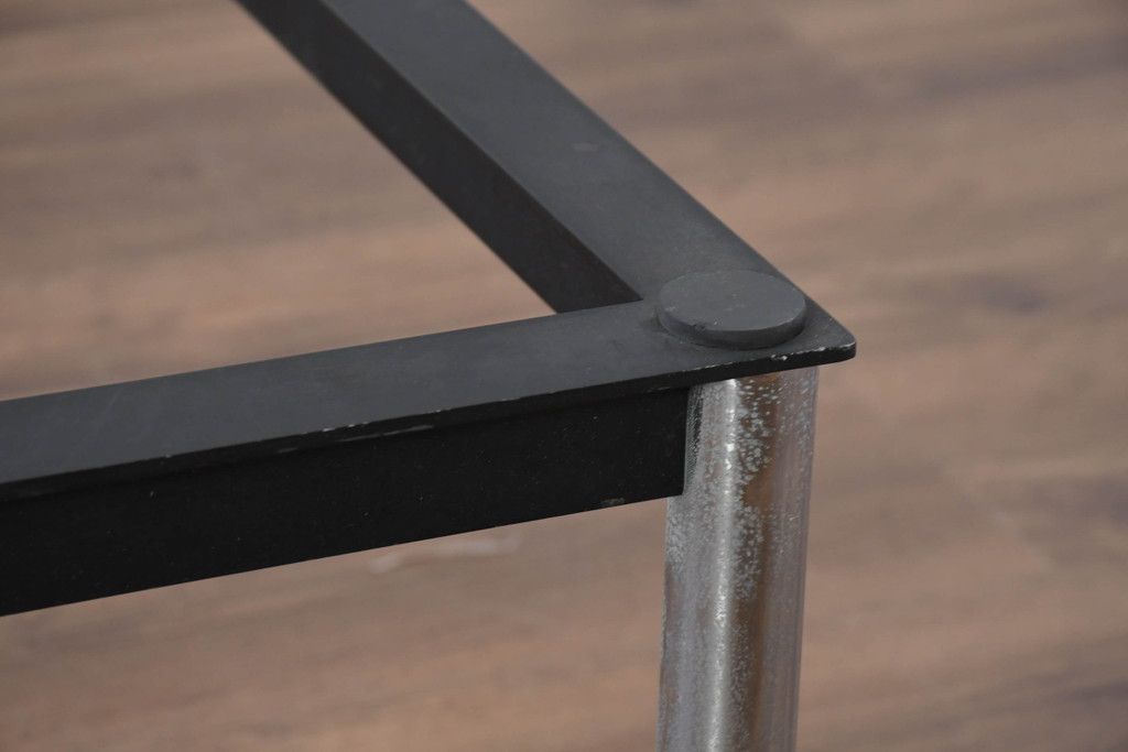 ☆事前問合せ必須☆ Cassina カッシーナ ル・コルビュジエ Le