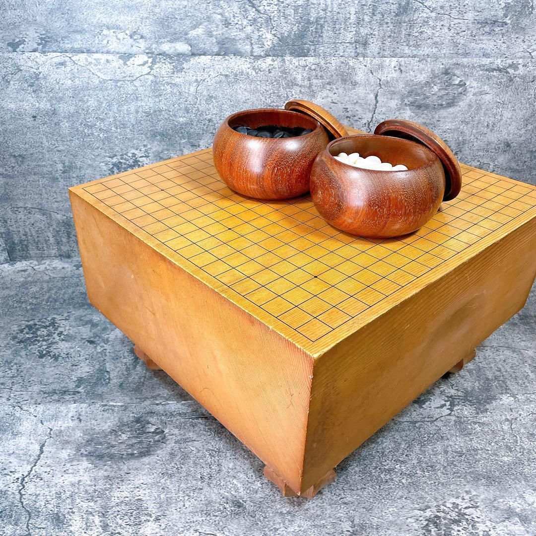 高級碁盤セット（本榧碁盤 天地柾7.8寸、碁石） 本榧将棋盤セット