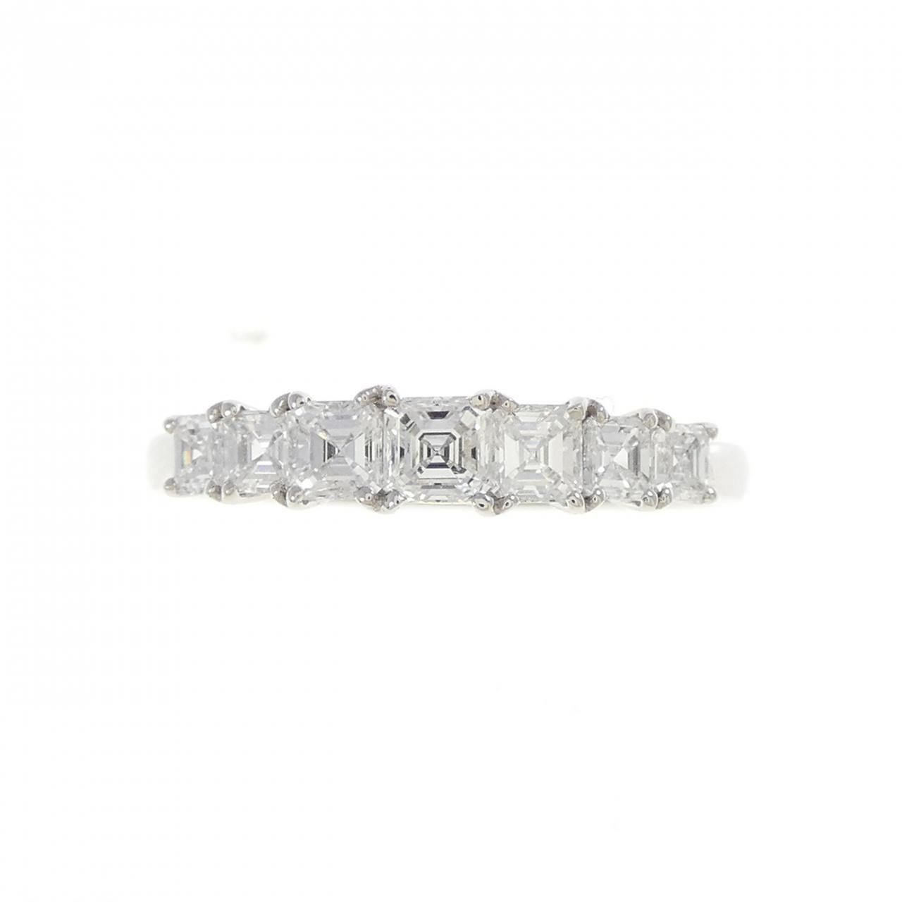 ジーエスティービー ダイヤモンド リング 0.75CT