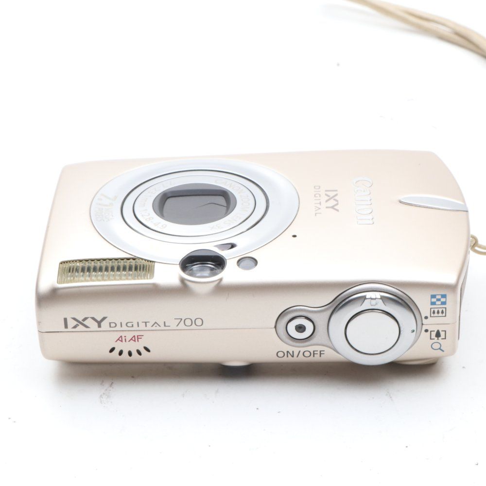 Canon IXY DIGITAL 700 サテンベージュ IXYD700(BG) - メルカリ