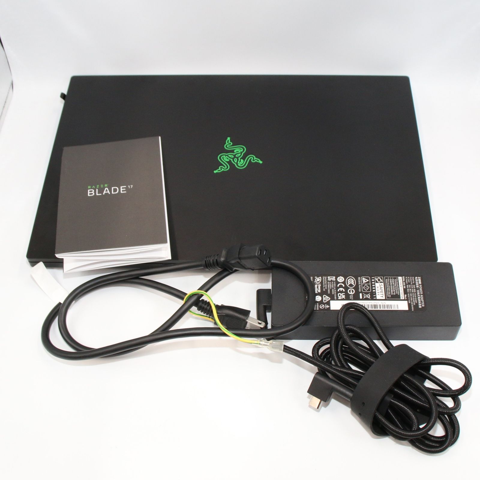 RAZER Blade17 ゲーミングノートPC Core-i7-11800H|GeForce RTX3060|17.3型|16GB|165Hz rz09-0406aja3-r3j1 ブラック 可 C