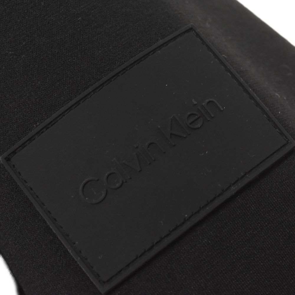 Calvin Klein (カルバンクライン) REPREVE オーバーサイズ パフィー 