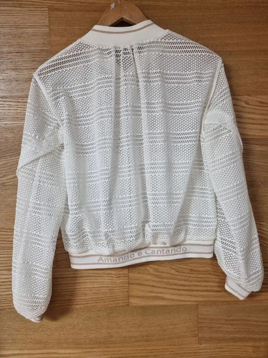 ミシャ ブルゾン