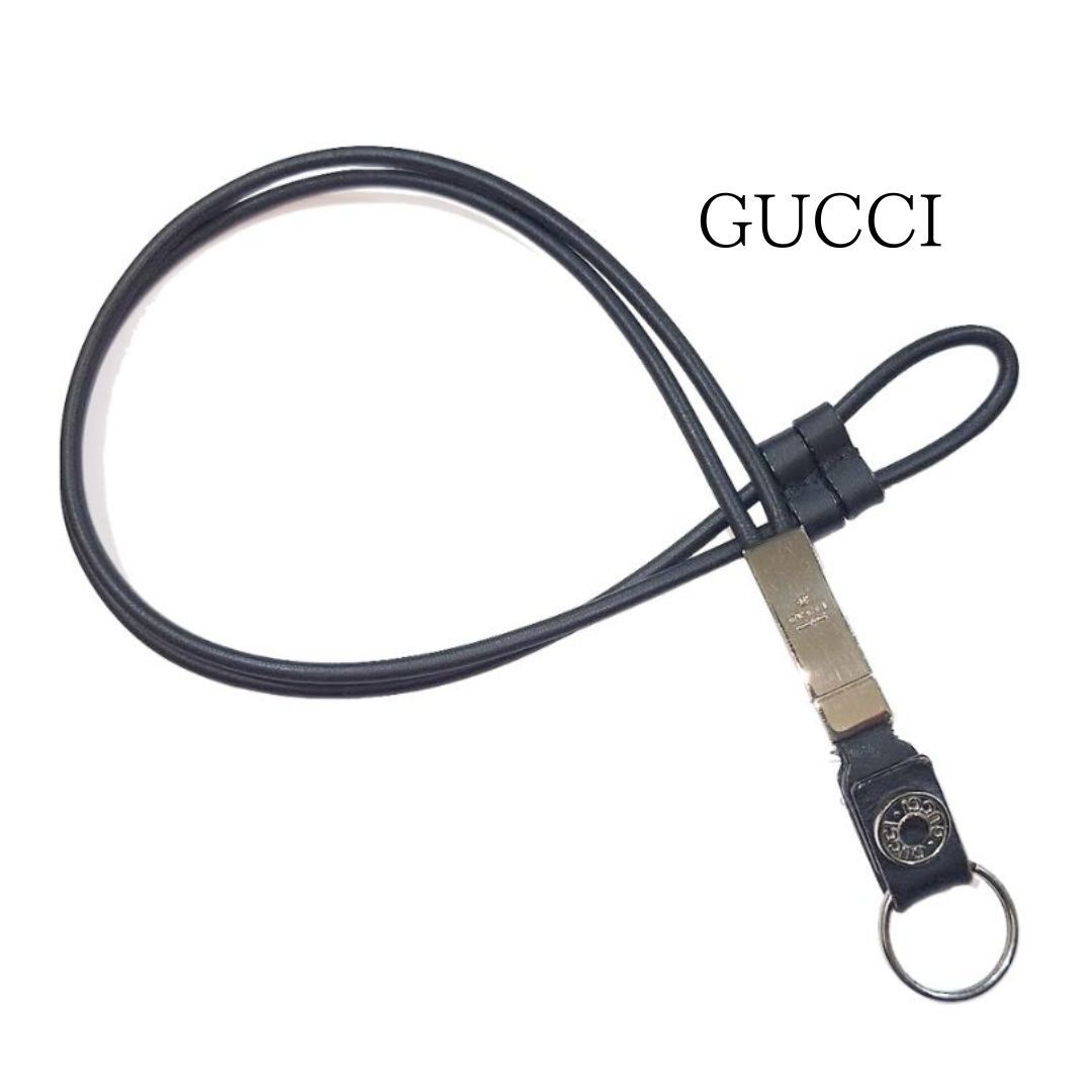 GUCCI グッチ GUCCIロゴ ネックストラップ ネックホルダー キーリング レザー シルバー ブラック 長さ調節