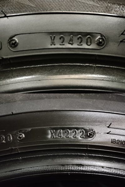 DUNLOP WINTER MAXX WM02 205/60R16 16インチ スタッドレス 4本 20～22年製 バリ溝 ノア ステップワゴン  プリウスα等　(KTL017)