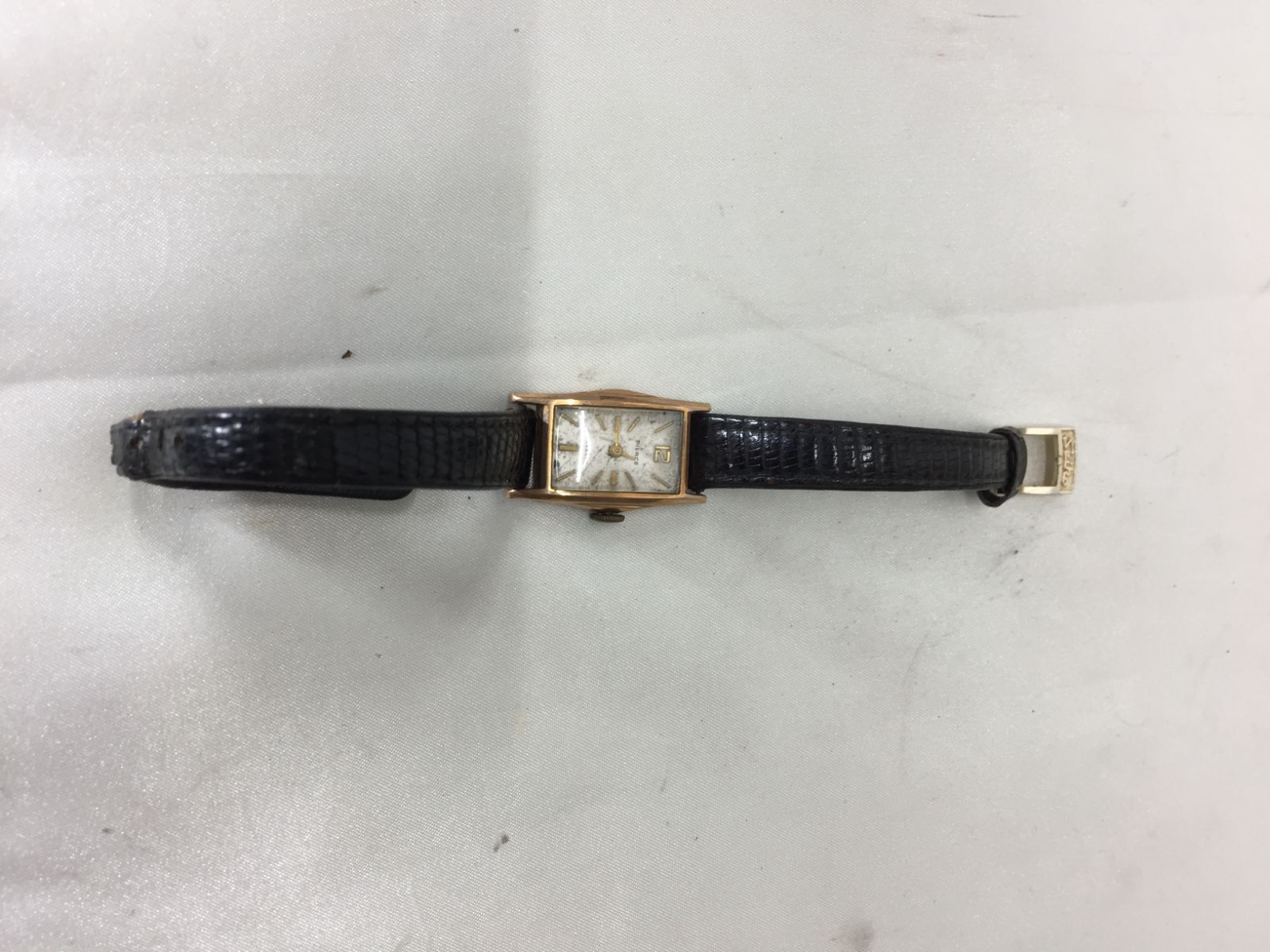 S【ジャンク】PIERCE 17JEWELS 18K 0.750 刻印 ピアース スクエア