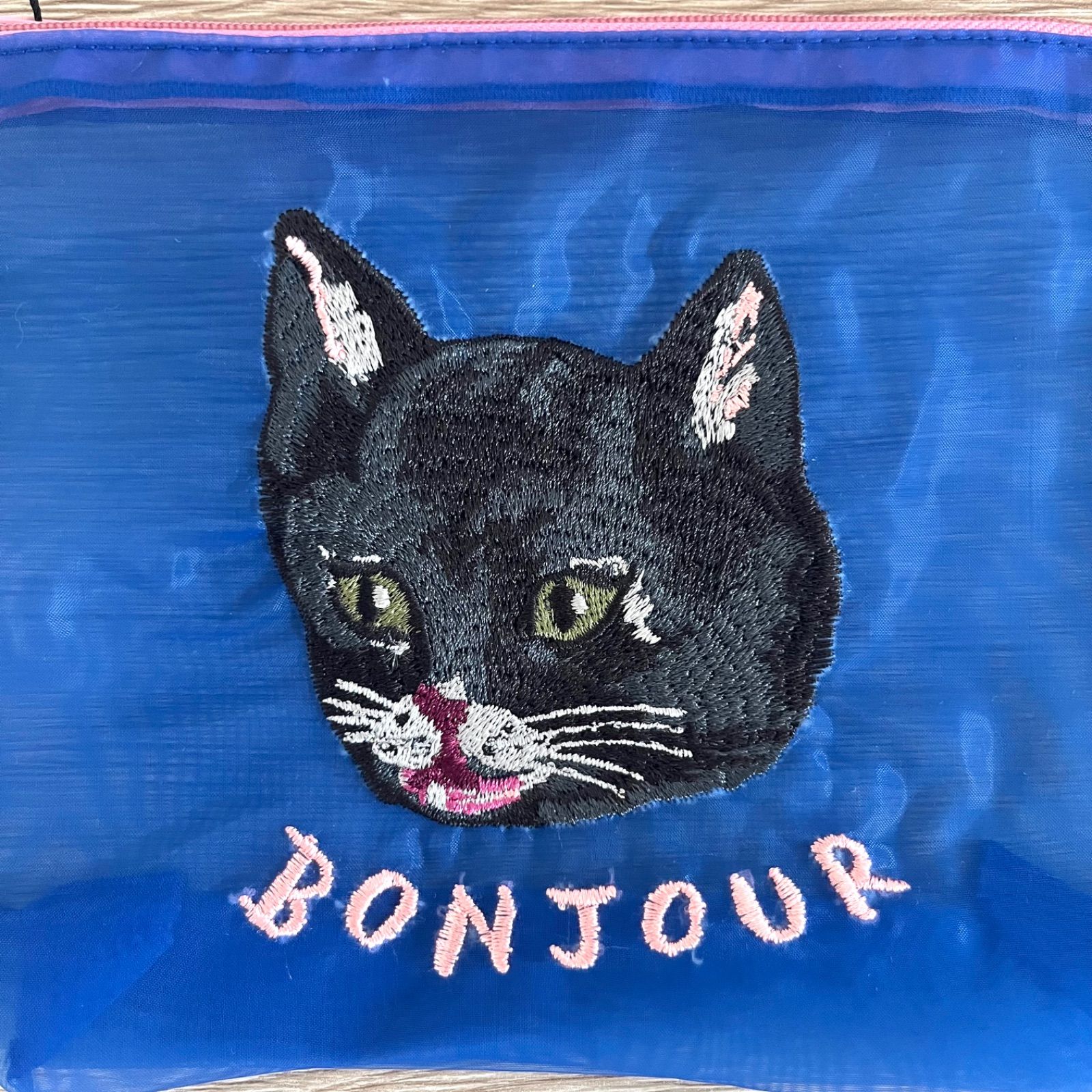 ナタリーレテ オーガンジーポーチ 黒猫 刺繍ポーチ ブラックキャット 