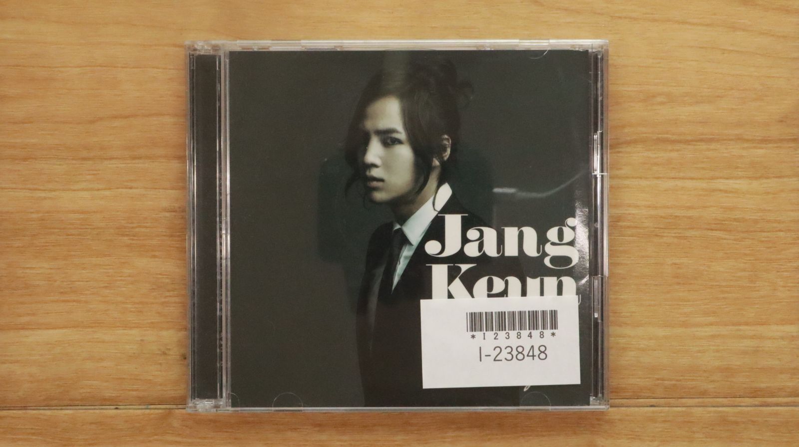 【新品】Let me cry(初回限定盤)/チャン・グンソク CD+DVD Let me cry 【通常盤】 : チャン・グンソク | HMV&BOOKS online