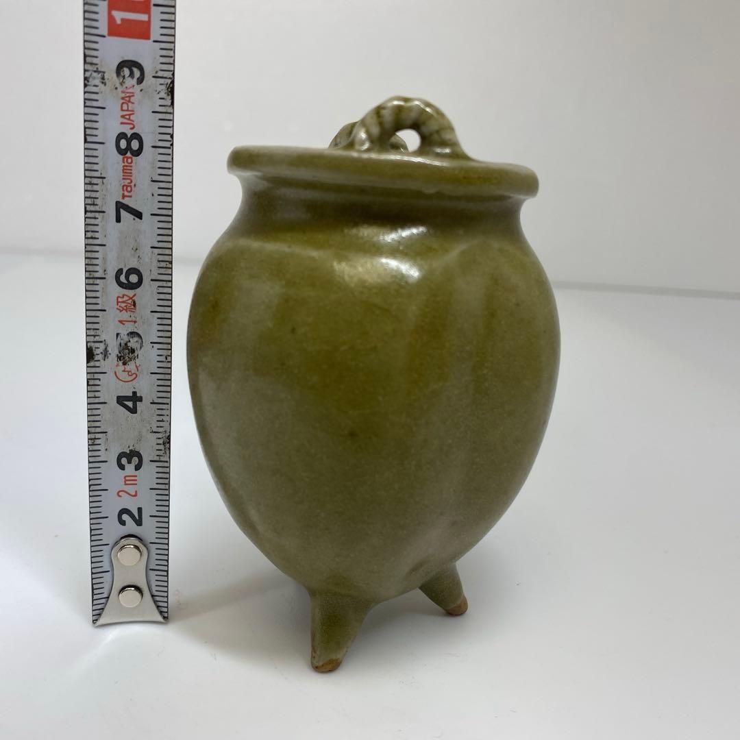 中国古代　北宋燿州窯　青磁香炉　木箱付　8.9㎝　トコカ　東さ6-0820☆2F 中国古代 北宋燿州窯 青磁香炉 木箱付 8.9㎝ トコカ 東さ6-0820☆2F