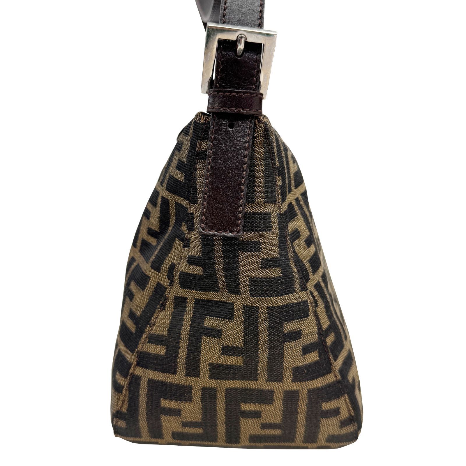 FENDI フェンディ マンマバゲット ズッカ柄 ワンショルダーバッグ