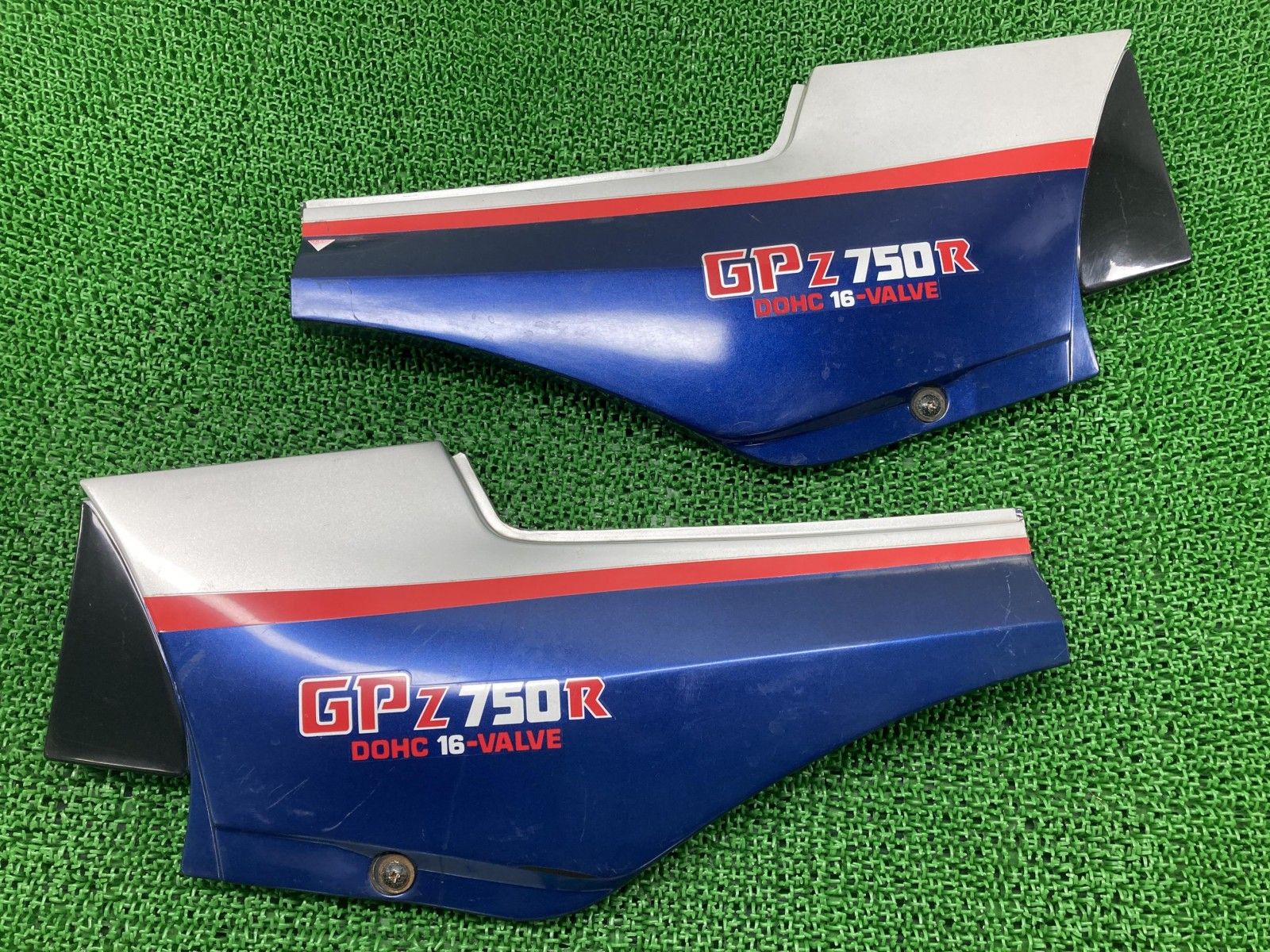 GPZ750R サイドカバー 左右 青M 36001-1259 ZX750G-008*** カワサキ