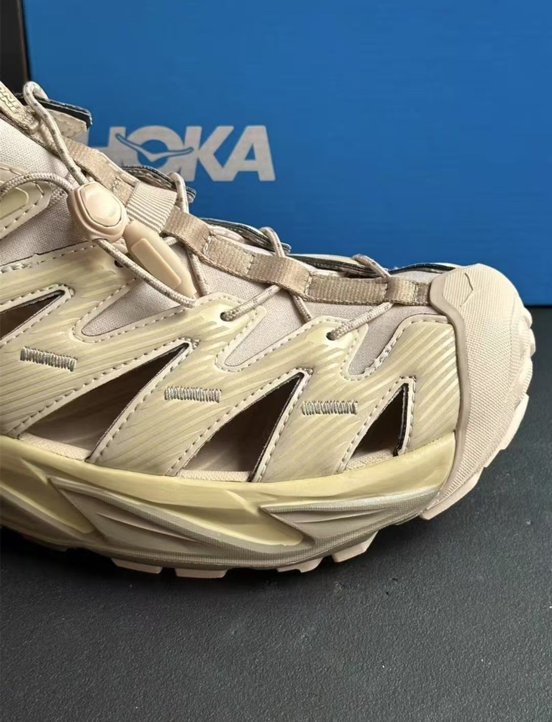 ホカオネオネ ホパラ ベージュ サンダル 25cm HOKA ONE ONE / ホカ オネオネ HOPARA ホパラ サンダル ユニ