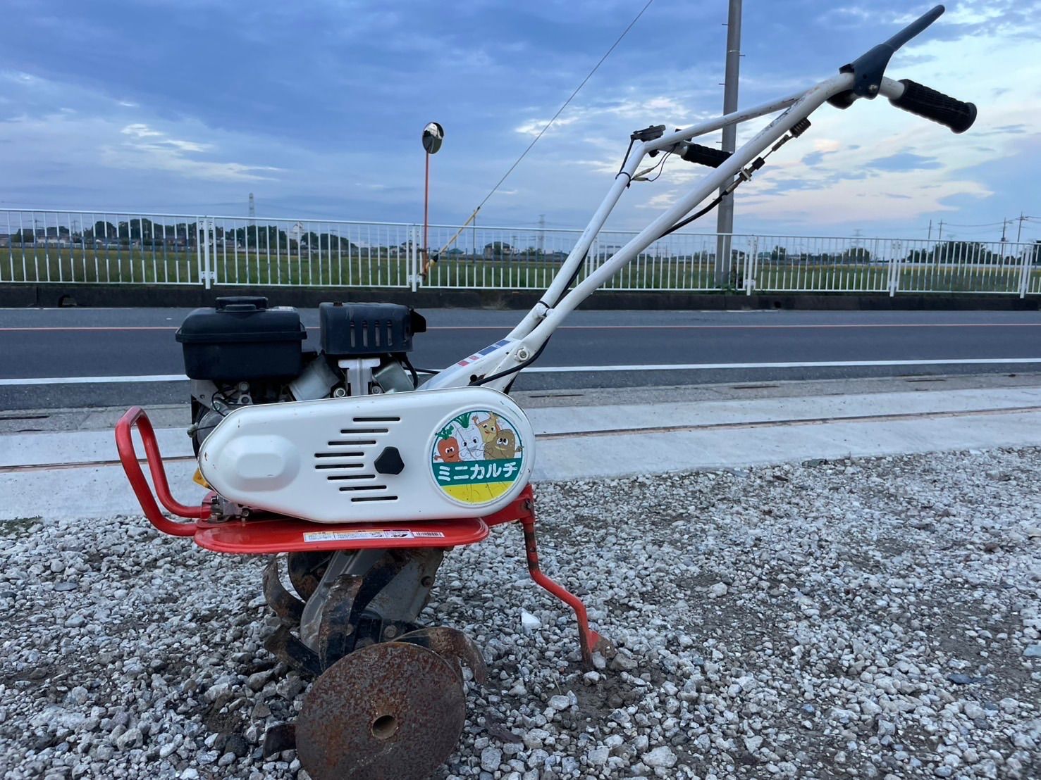 埼玉発】ECHO EGC30 ミニカルチ 小型耕運機 ガソリン 三菱 GM82P
