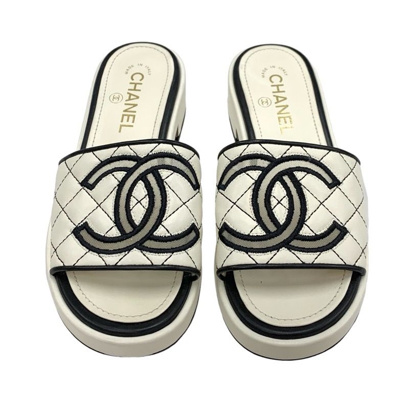 シャネル CHANEL サンダル 靴 シューズ ラムスキン ホワイト ブラック 