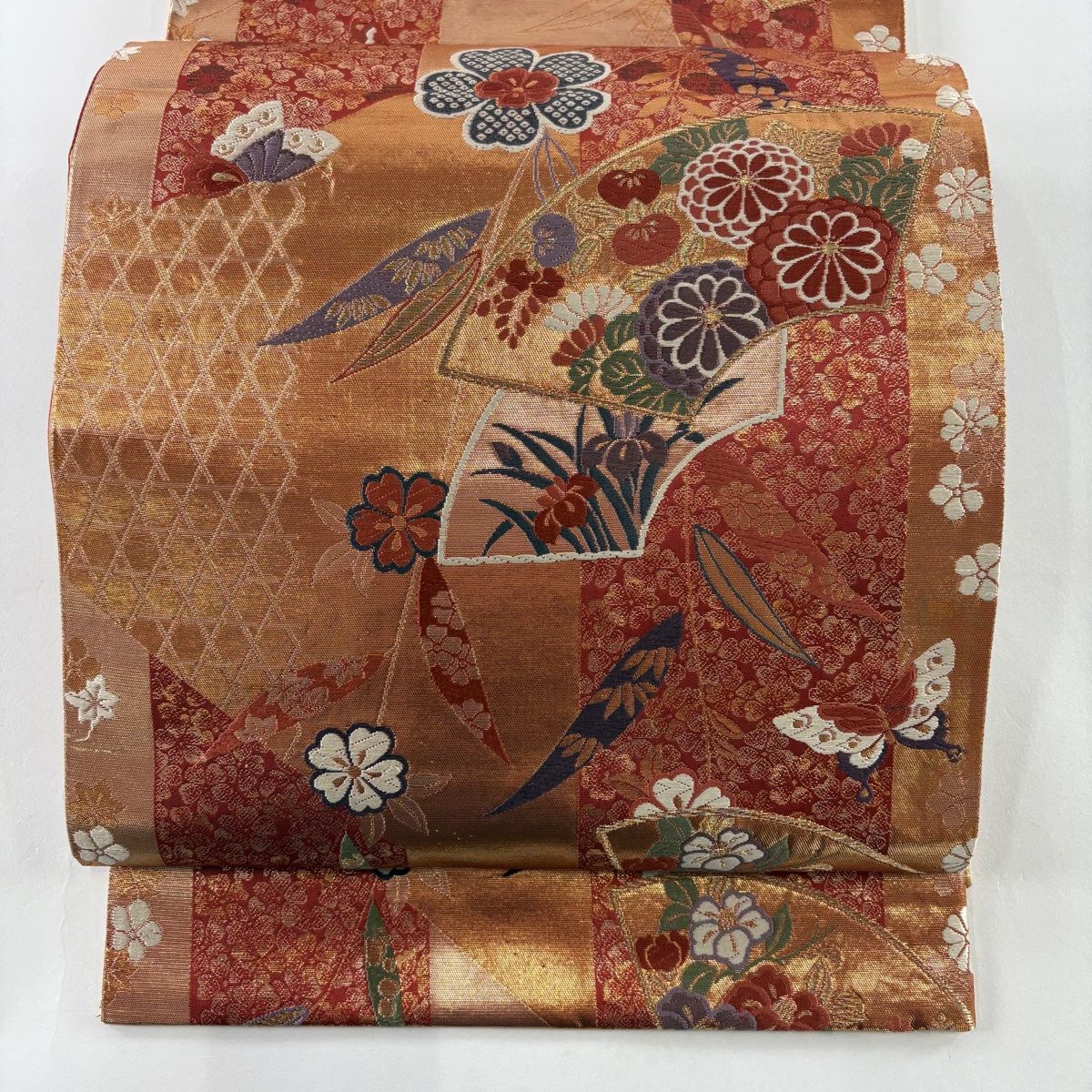 袋帯 秀品 扇面 桜 箔 刺繍 赤茶 六通 正絹