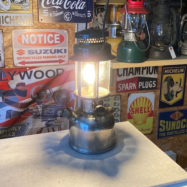 【激レア！美品！希少モデル】コールマン：242Aシングルマントルランタン 激レア！美品！希少モデル】コールマン：242Aシングルマントル