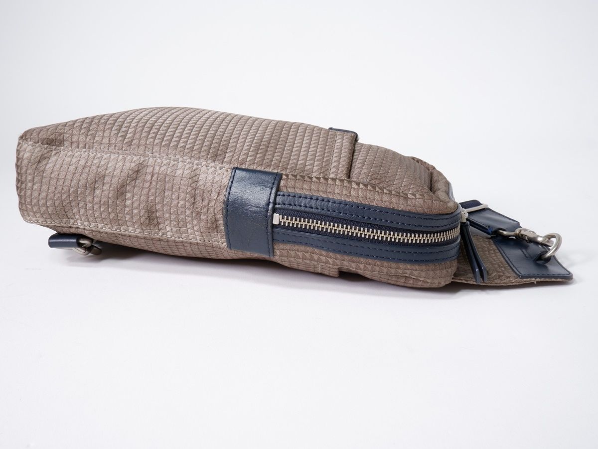 Paul Smithポールスミス ナイロン×レザーボディバッグ ワンショルダーバッグ フリー MBGA79429