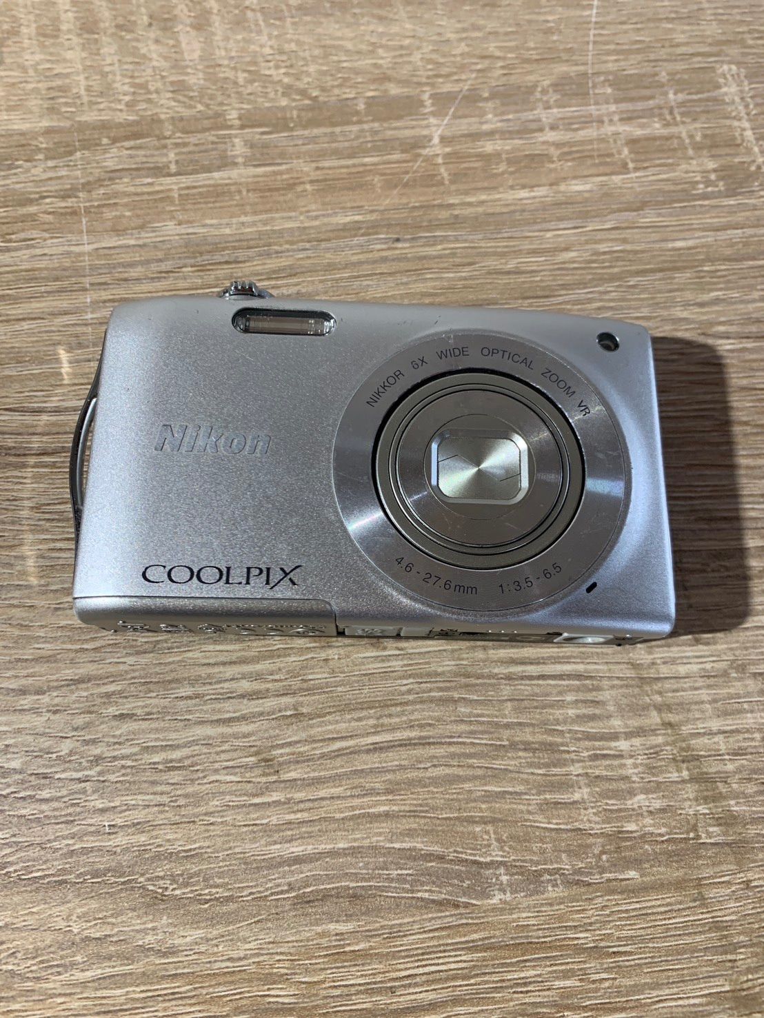 6056 Nikon COOLPIX S3300 シルバー デジカメ - メルカリ