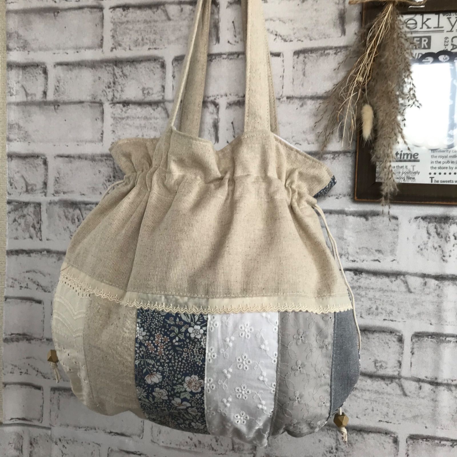 ナチュラル巾着トートバッグ ハンドメイド 縦ラインパッチワーク ナチュラル巾着トートバッグ ハンドメイド 縦ラインパッチワーク