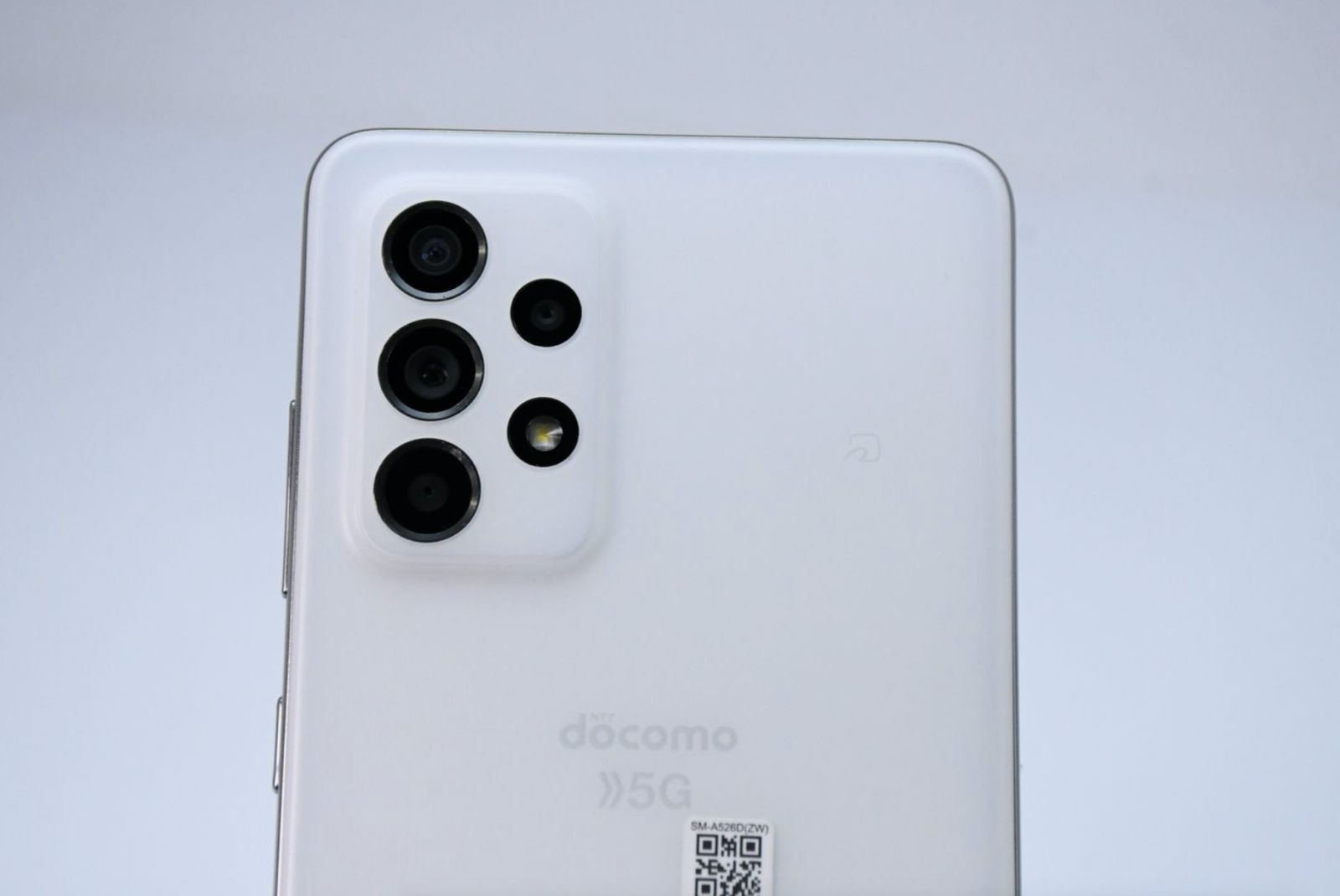 液晶美品】SIMフリー docomo Galaxy A52 5G SC-53B オーサムホワイト