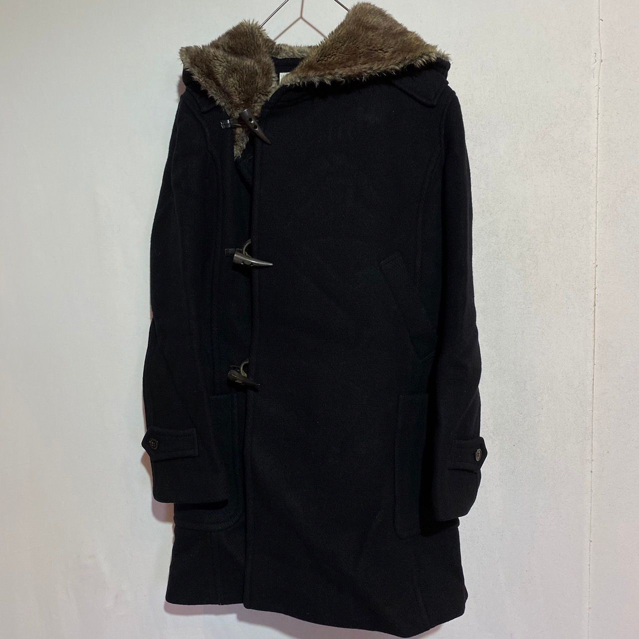 スナオクワハラSUNAOKUWAHARA コートブラックフェイクファーS