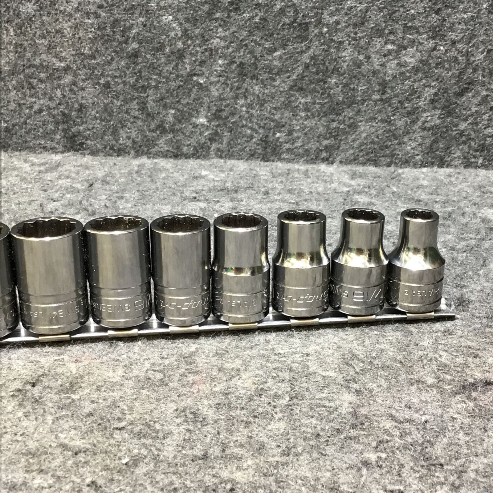 美品】スナップオン(Snap-on) 1/2SQ インチソケットセット 美品】スナップオン(Snap-on) 1/2SQ インチソケットセット