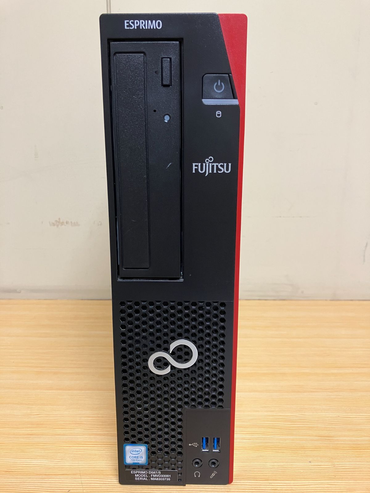 ジャンク品】FUJITSUデスクトップパソコンESPRIMO D587/S