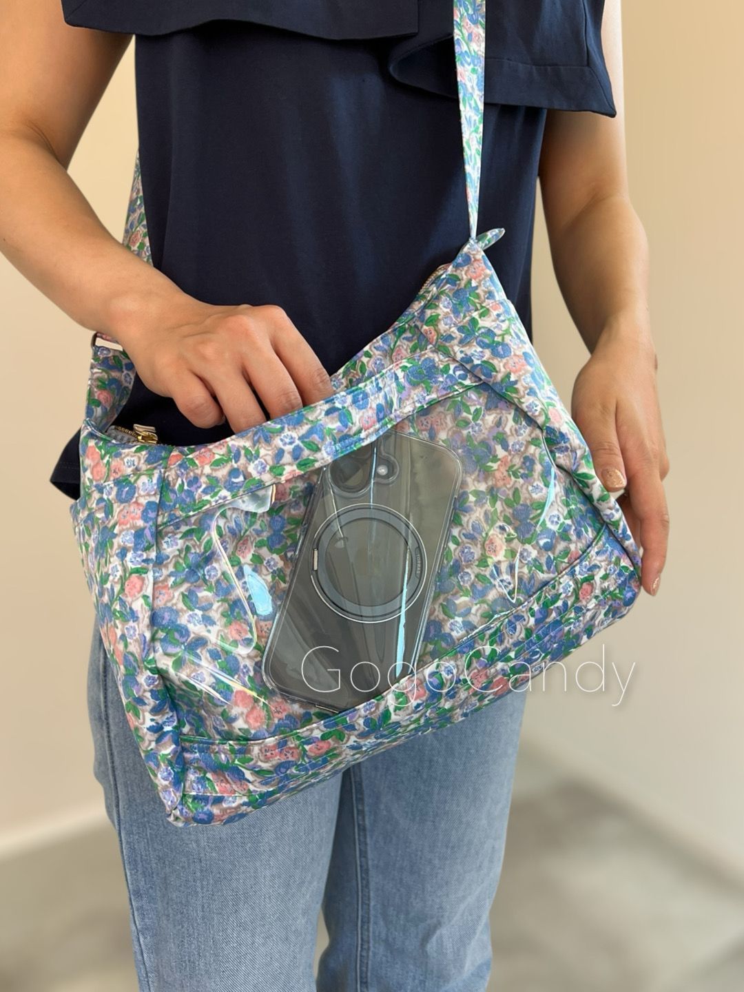 ちょいみえポケット付き