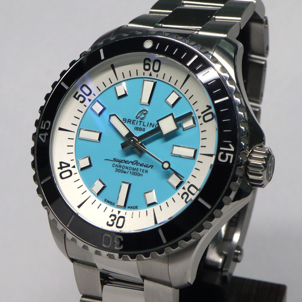 自動巻き腕時計 ターコイズ ブライトリング】大人気ターコイズブルー文字盤モデルに
