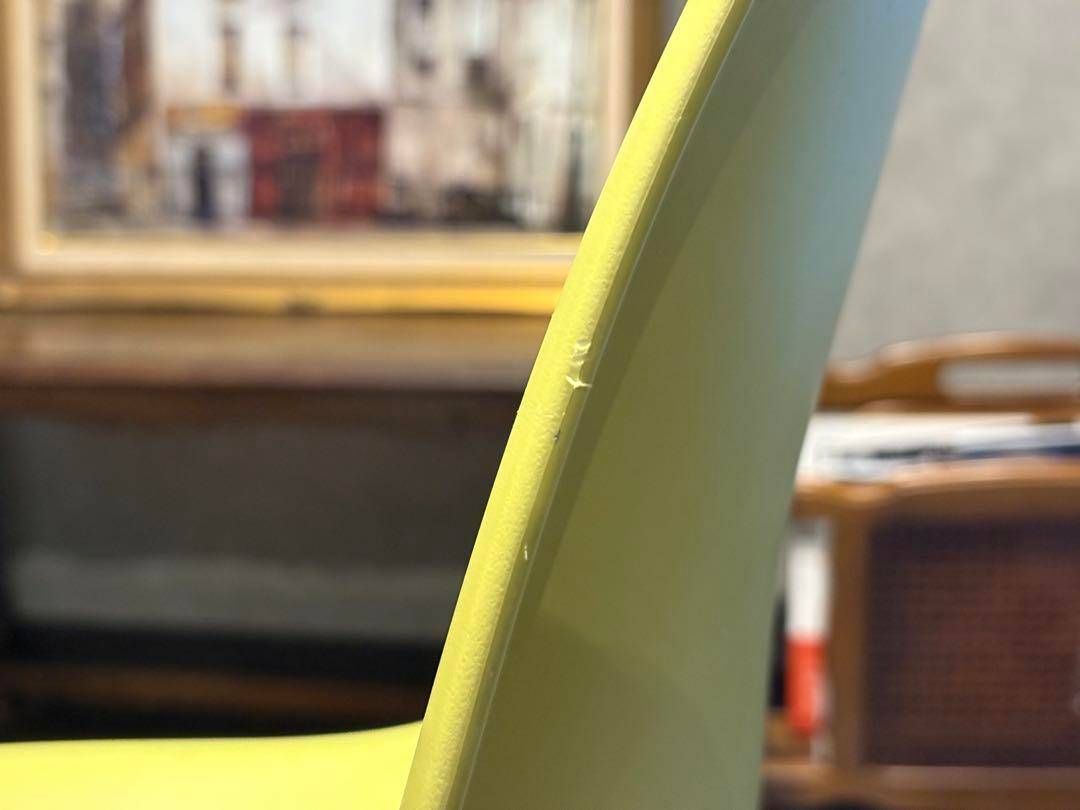 ハーマンミラー イームズ シェルチェア エッフェルベース