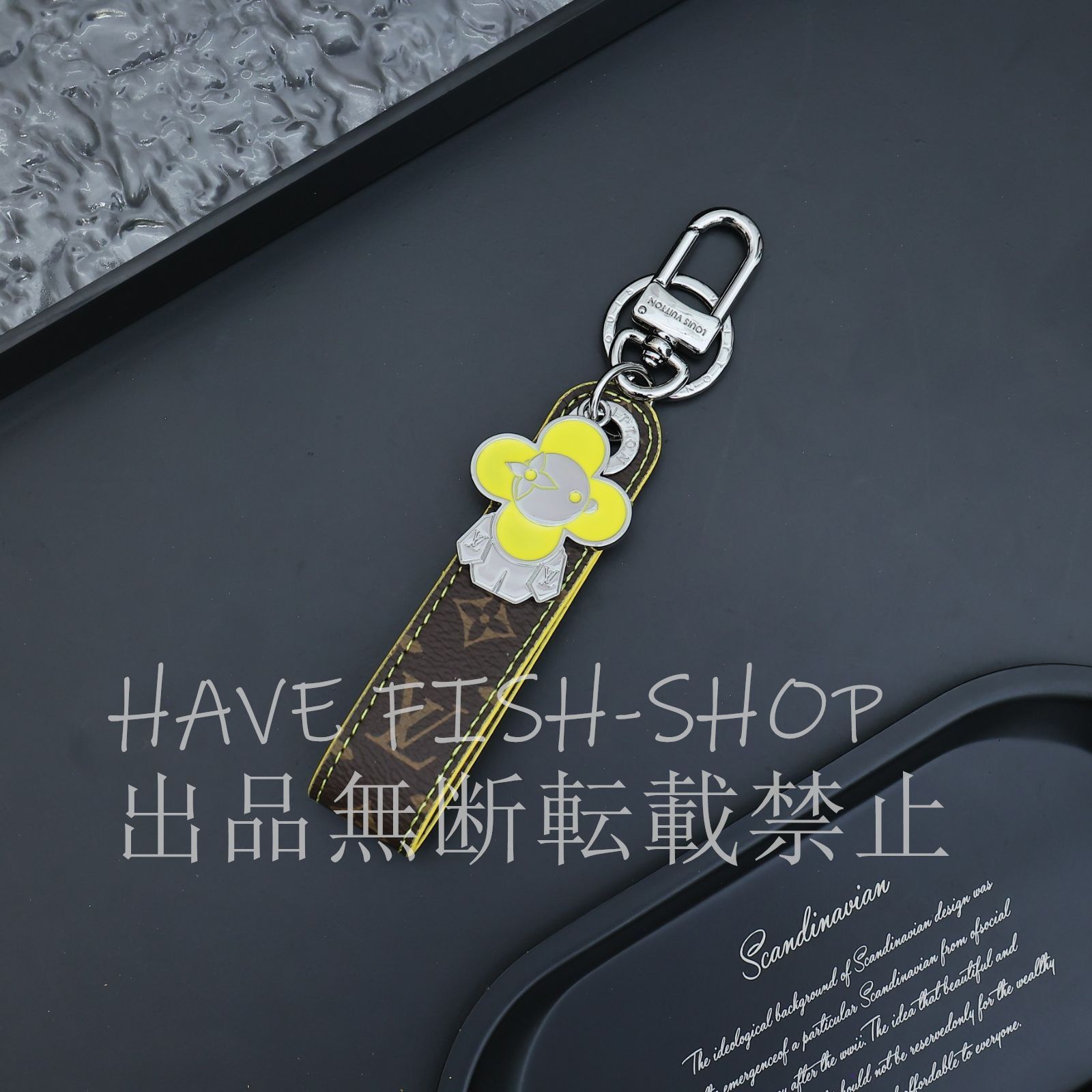 最終お値下げ　Louis Vuitton ウサギ型キーホルダー 最終お値下げ Louis Vuitton ウサギ型キーホルダー ルイヴィトン