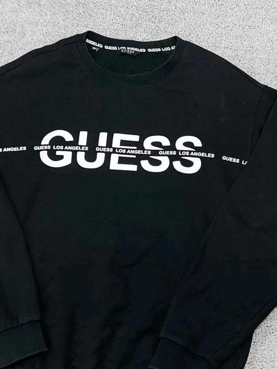 GUESS(ゲス) ロゴ プリント 裏起毛 パーカー