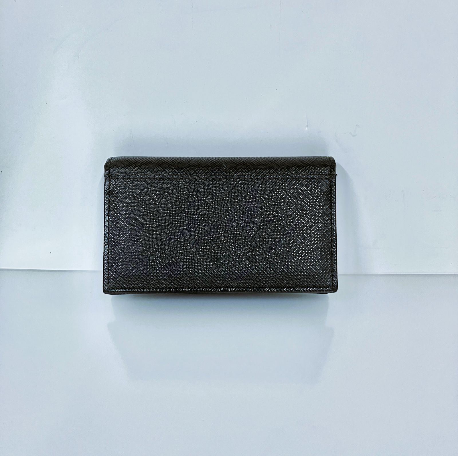 F2016】中古品 PRADA プラダ サフィアーノトライアングル カードケース