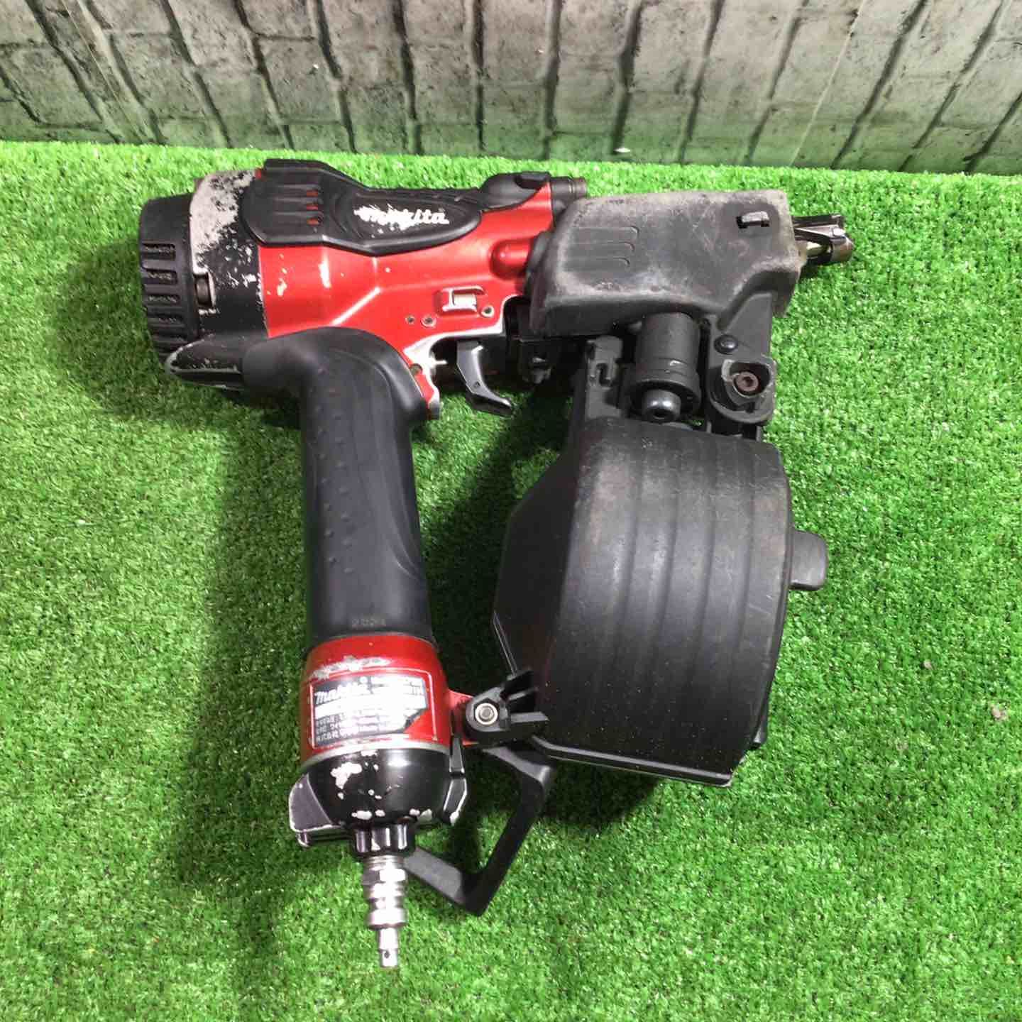 makita 高圧エア釘打ち機