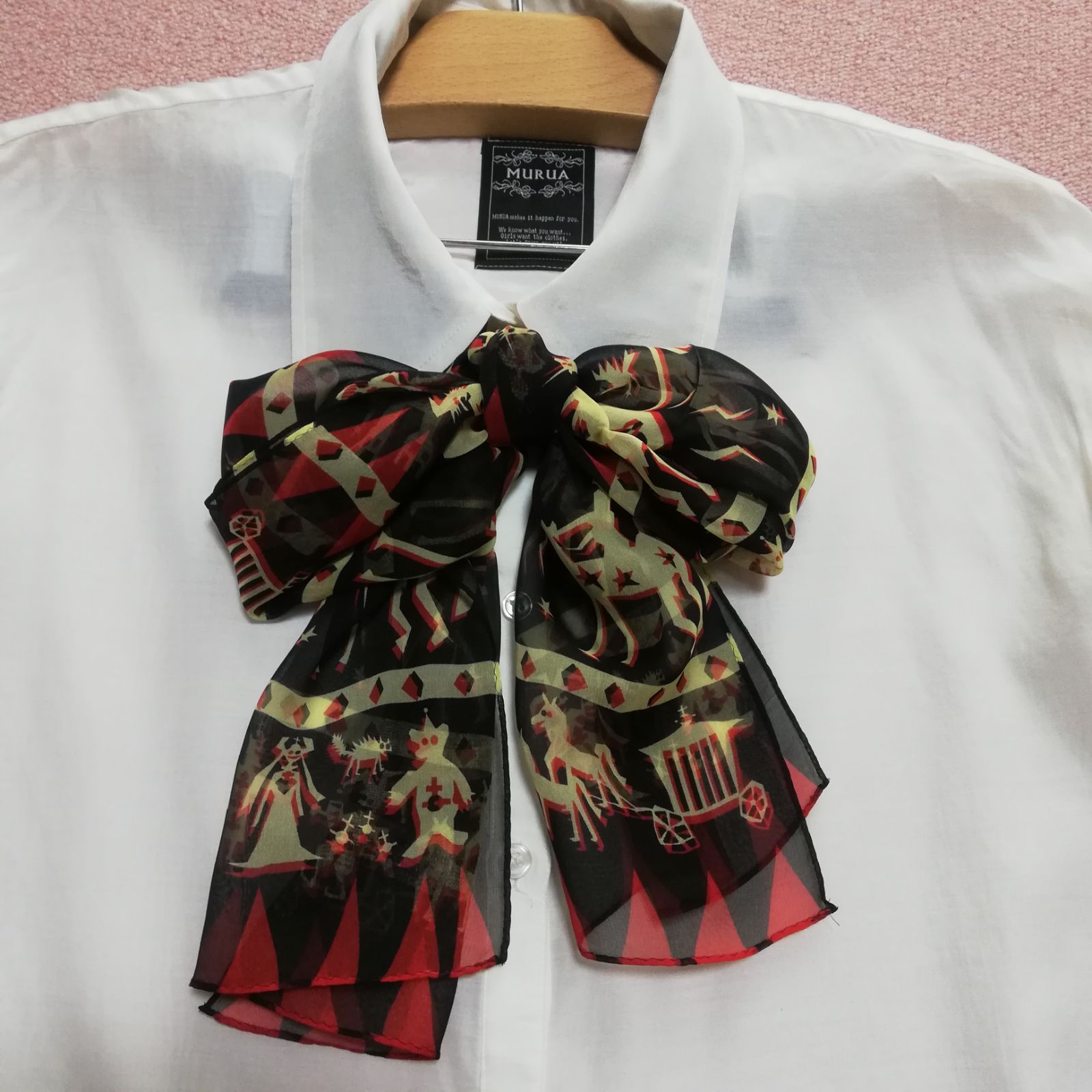 直販割 Vivienne Westwood シルクスカーフ 限定品 www.m