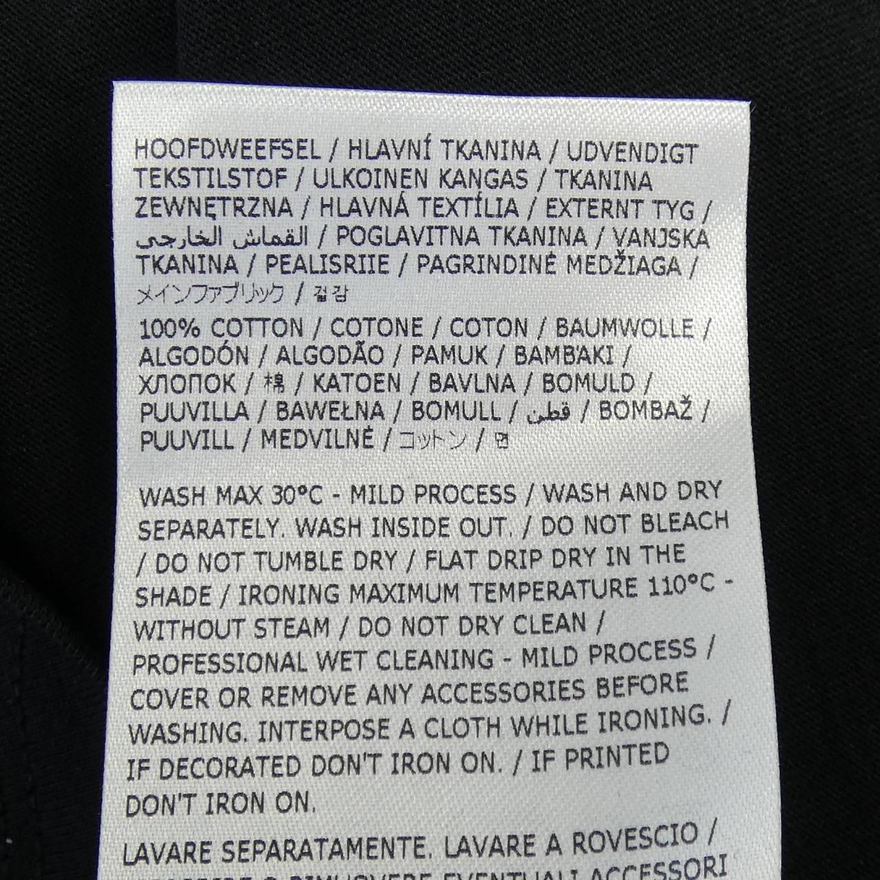 S52GC0327 Tシャツ