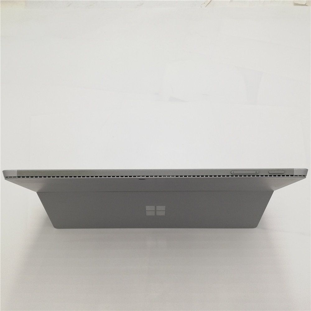 送料無料 タブレット Microsoft Surface Pro 4 1724 中古良品 第6世代