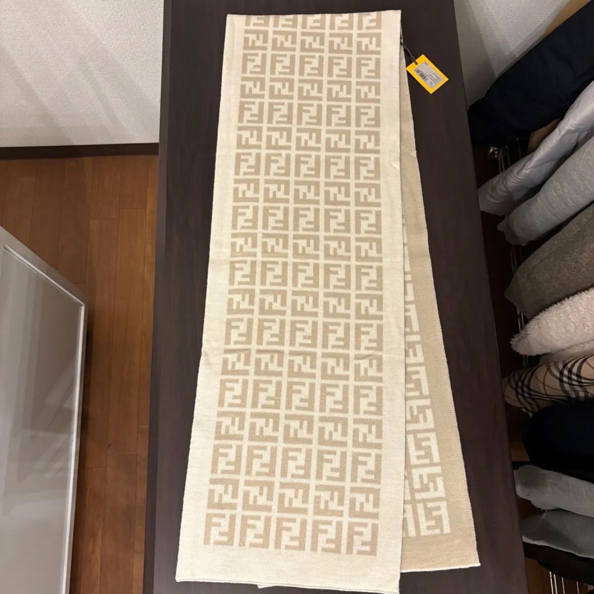 クーポン配布中》【新品タグ付】フェンディ ズッカ柄 マフラー ウール