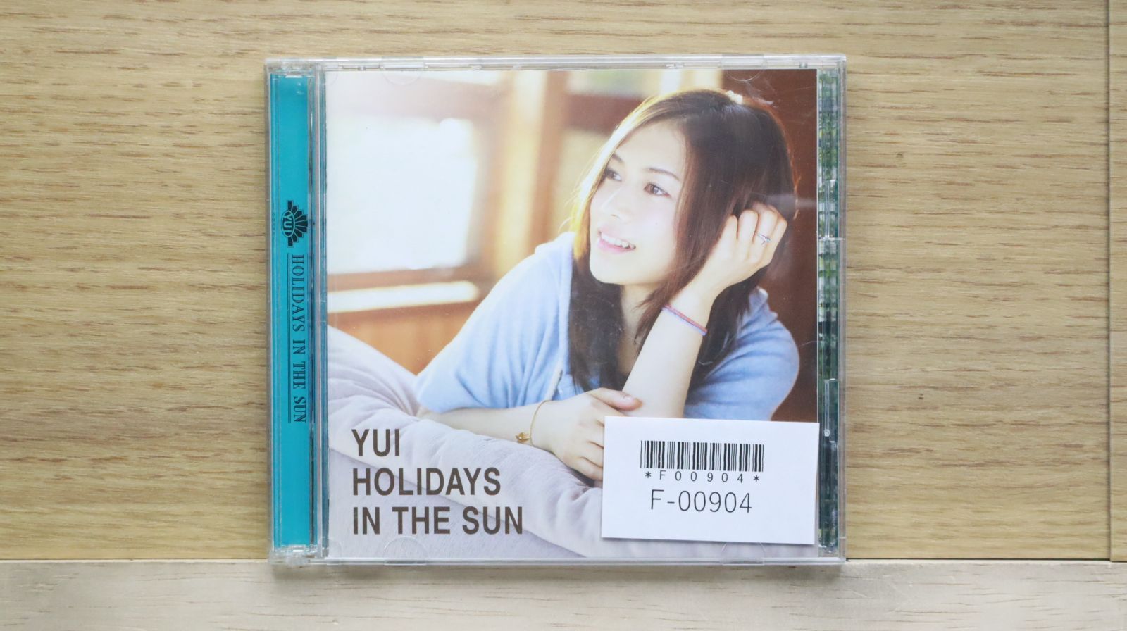 邦楽 YUI Laugh away CD YUI - Laugh Away (Official Audio) - YouTube